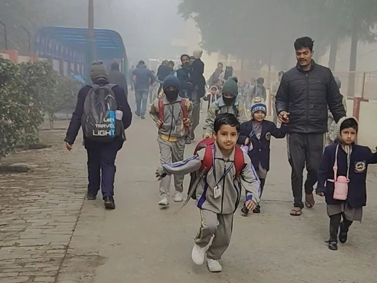 IMD ने जारी की शीतलहर की चेतावनी, कक्षा 6 तक की कक्षाएं 14 जनवरी तक स्थगित