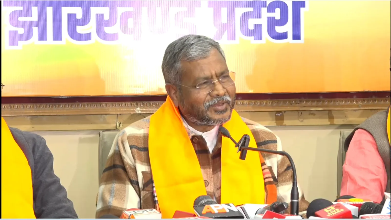 VB-GRAMG योजना को लेकर बाबूलाल मरांडी का कांग्रेस पर पलटवार, पूछा- राम जी के नाम से दिक्कत क्यों?