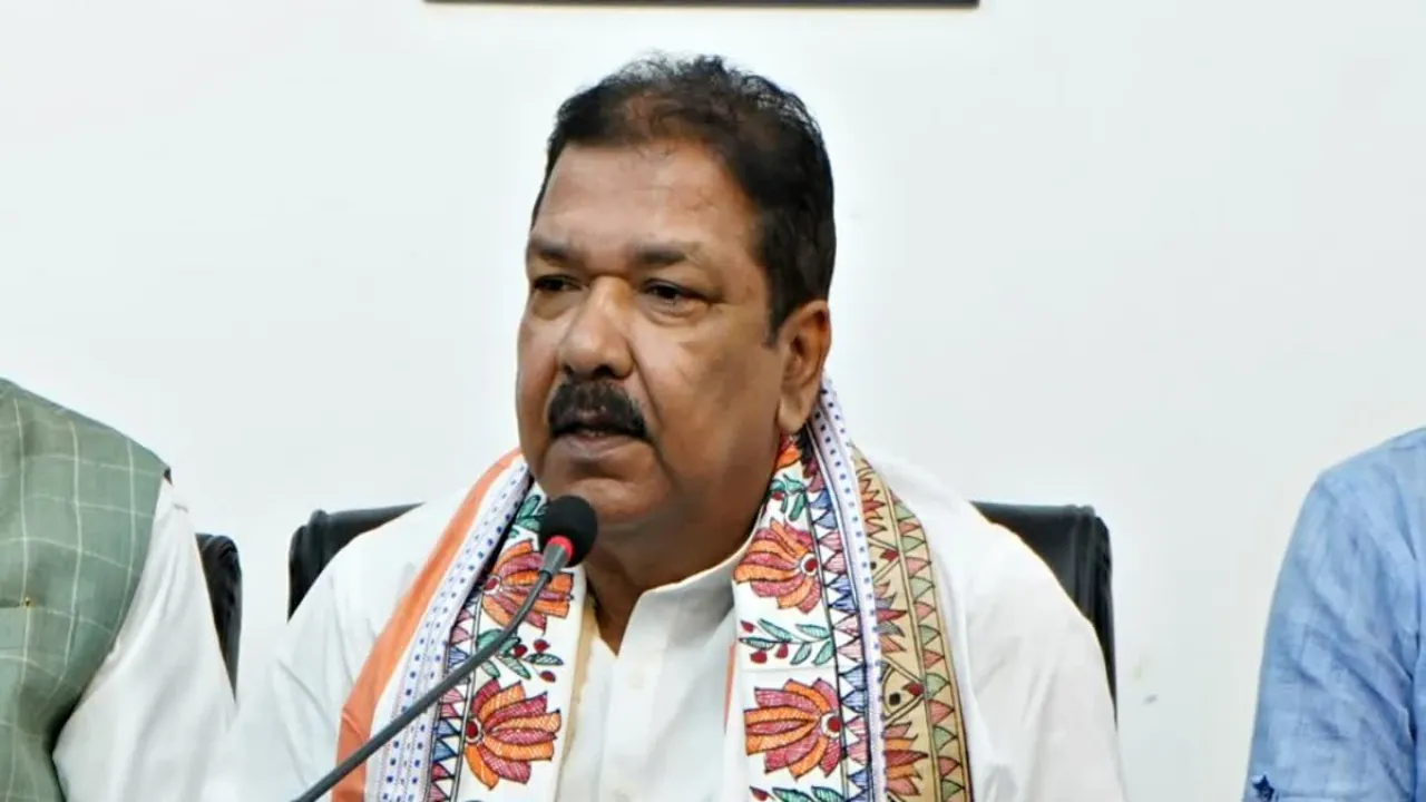 बिहार की सड़कों पर 'गड्ढा दिखाओ इनाम पाओ' स्कीम जल्द होगी लागू- मंत्री दिलीप कुमार जायसवाल 