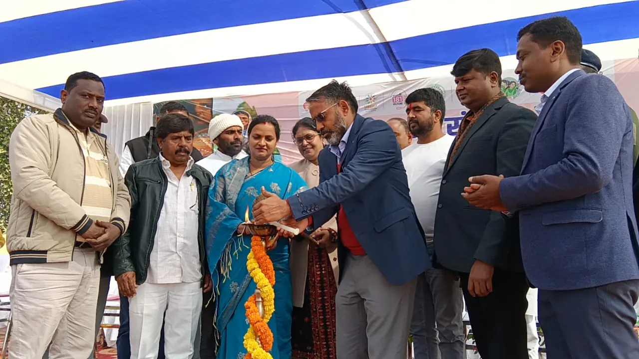 गिरिडीह में 'सशक्त महिला, सशक्त झारखंड' विषय पर हुआ कार्यशाला का आयोजन, DC ने लोगों से की जागरूक होने की अपील 