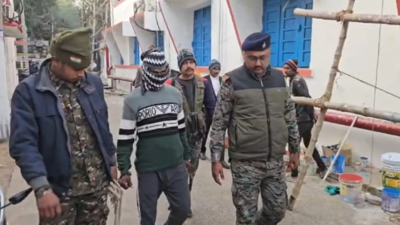 जमीन विवाद में हुई हवाई फायरिंग की घटना में शामिल 4 लोगों को पुलिस ने दबोचा