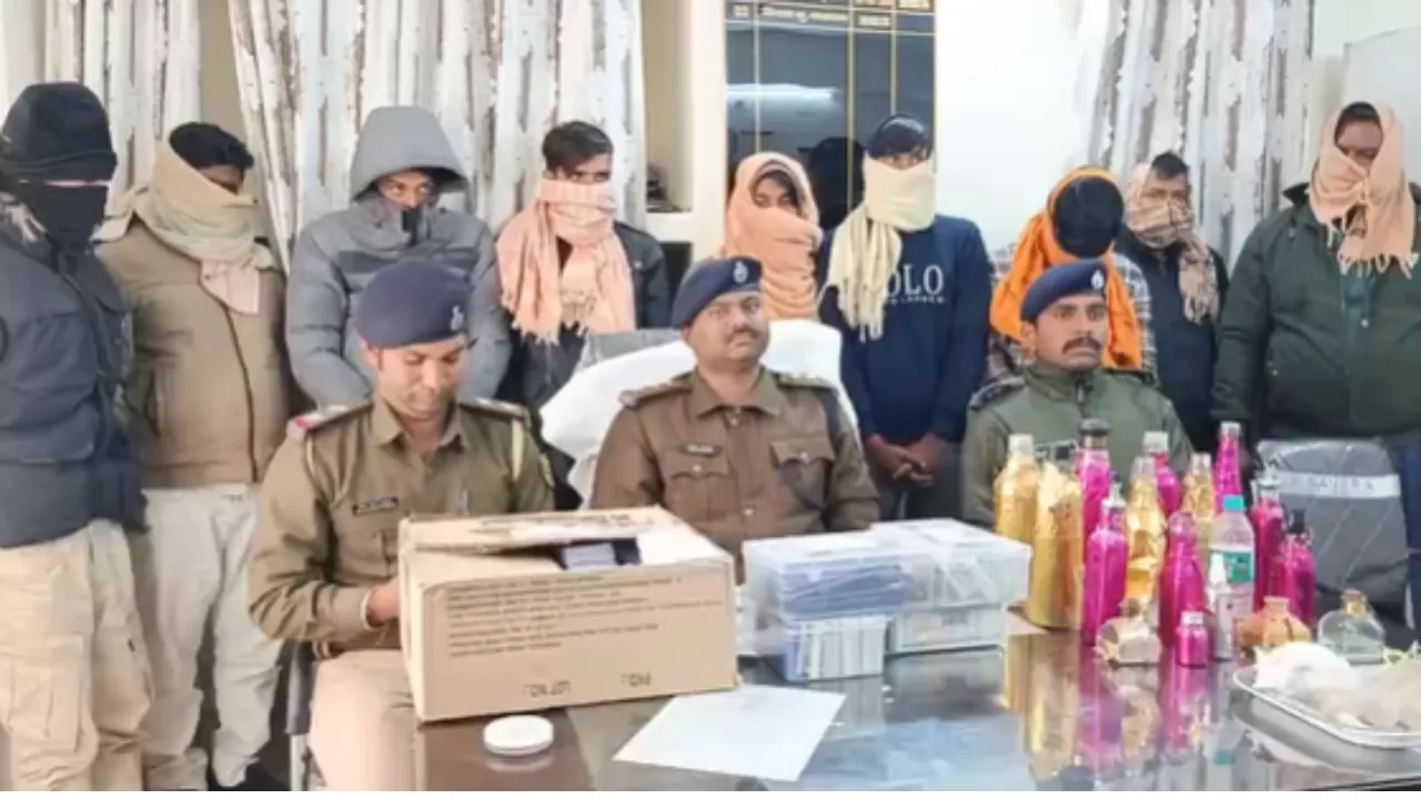 इंडो-नेपाल बॉर्डर पर फेक करेंसी के अंतर्राष्ट्रीय नेटवर्क का खुलासा, 3 नेपाली और 7 भारतीय गिरफ्तार