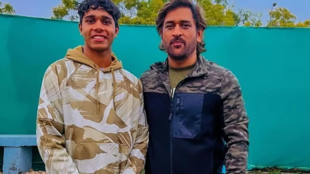 राजधानी रांची में झारखंड और नागालैंड के बीच रणजी ट्रॉफी मुकाबला, शिखर मोहन ने जड़ा शानदार दोहरा शतक