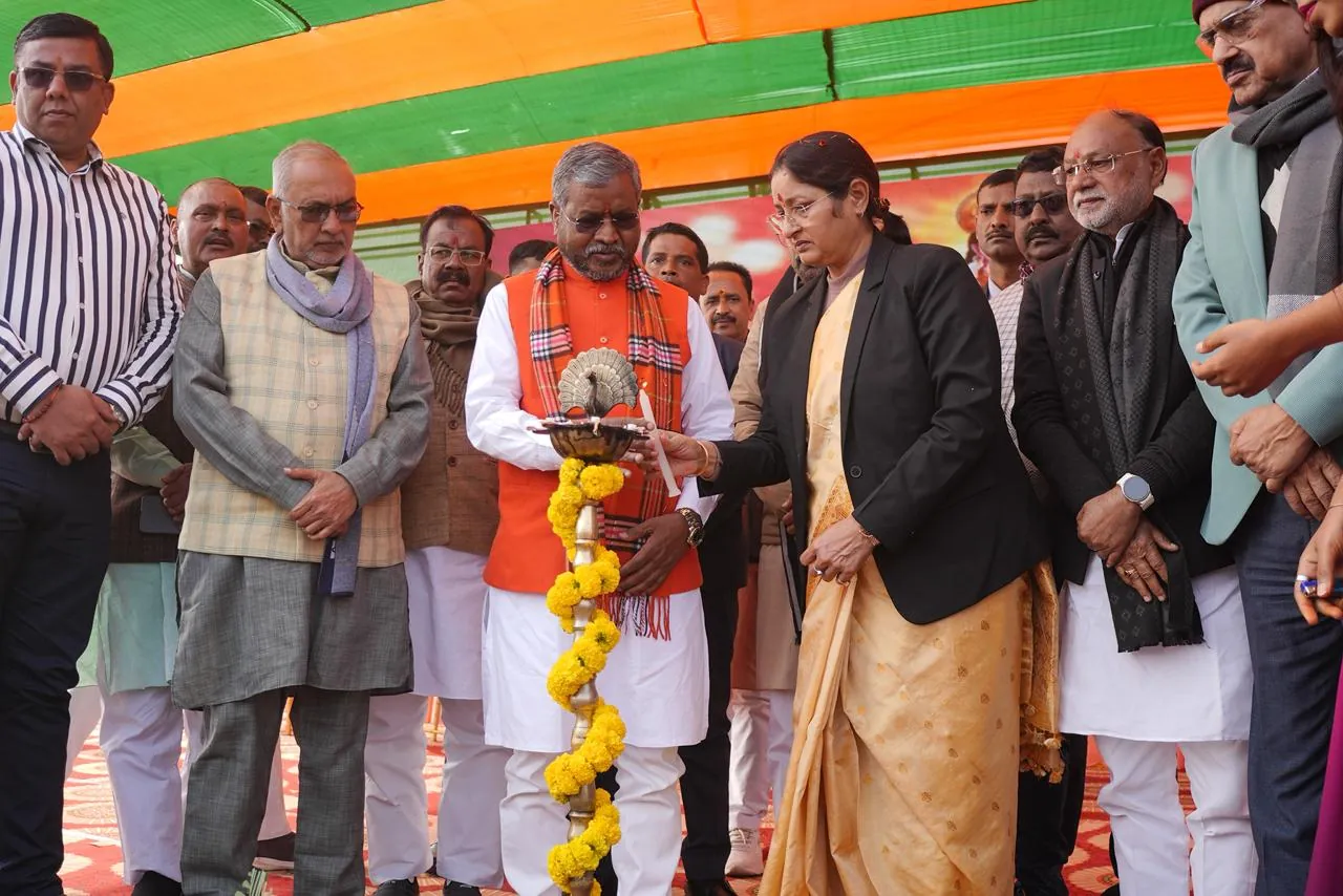 गिरिडीह सांसद खेल महोत्सव के समापन समारोह में पहुंचे बाबूलाल मरांडी, हेमंत सरकार पर प्रतिभा को नकारने का लगाया आरोप