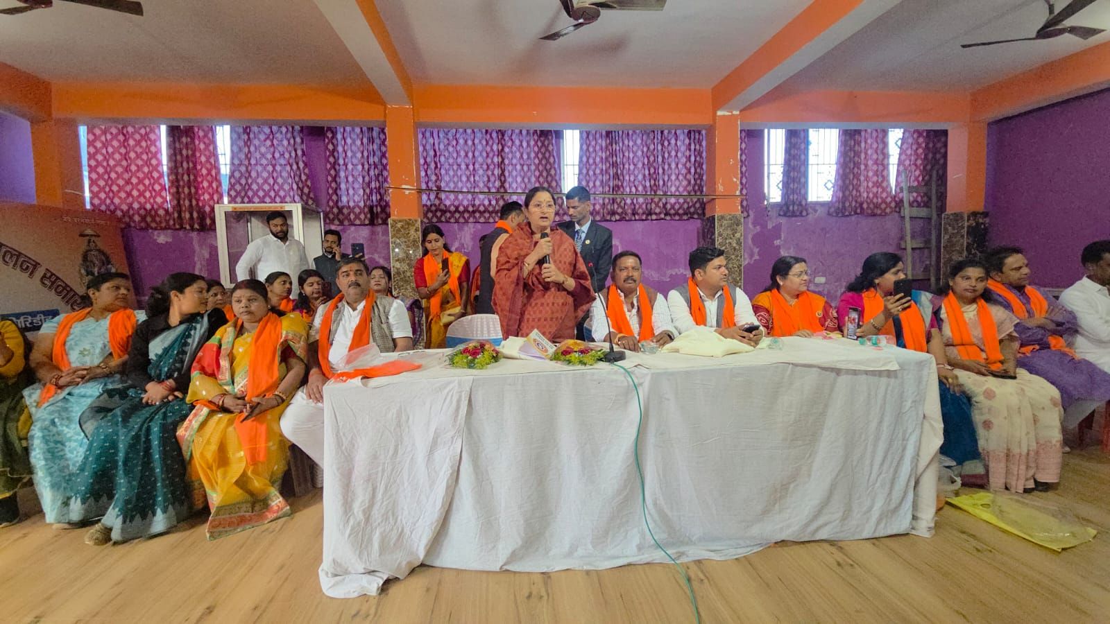 Giridih निकाय चुनाव: केंद्रीय मंत्री अन्नपूर्णा देवी ने जनसभा को किया संबोधित, भाजपा उम्मीदवार के पक्ष में मतदान करने का जनता से किया आग्रह