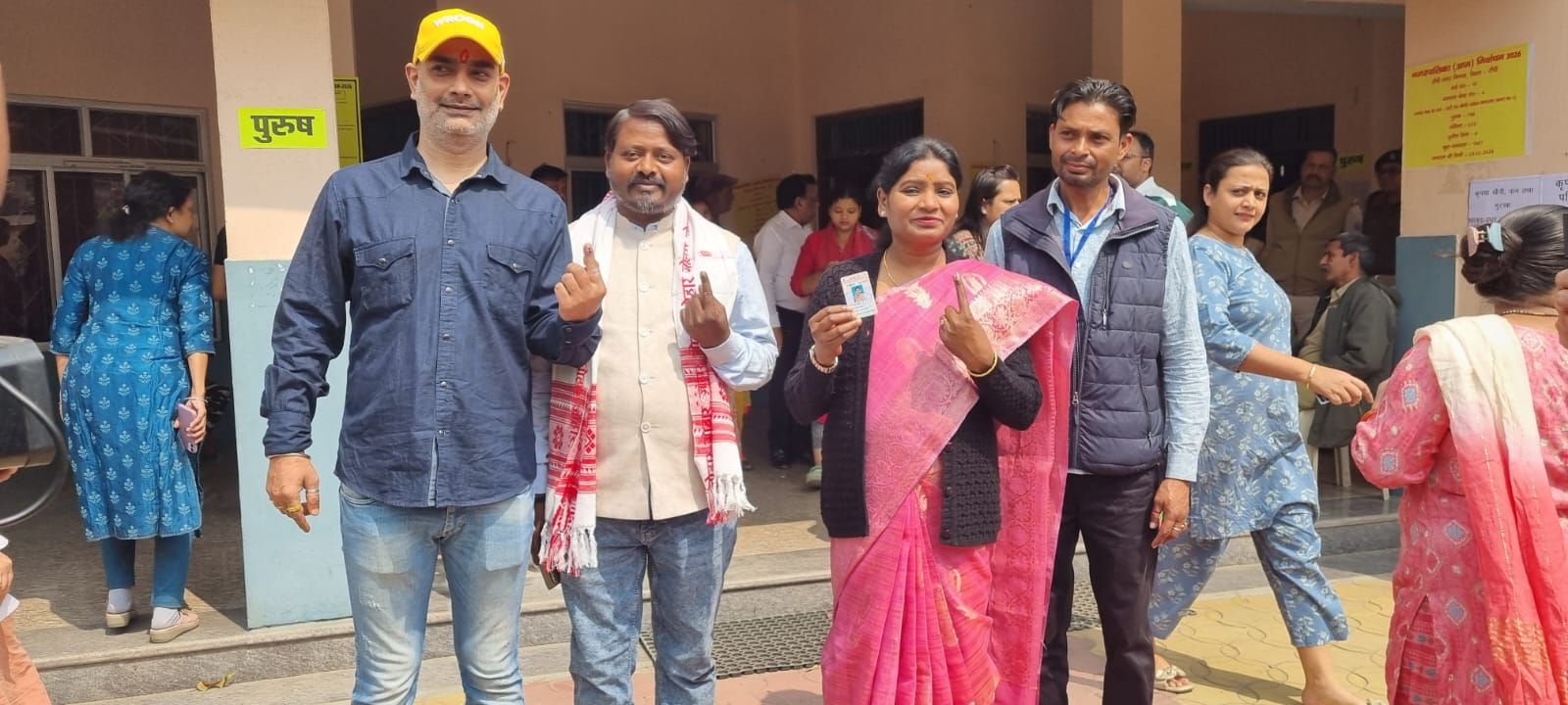 पूर्व मेयर आशा लकड़ा ने किया मतदान, कहा- पहचानें अपने अमूल्य वोट की ताकत