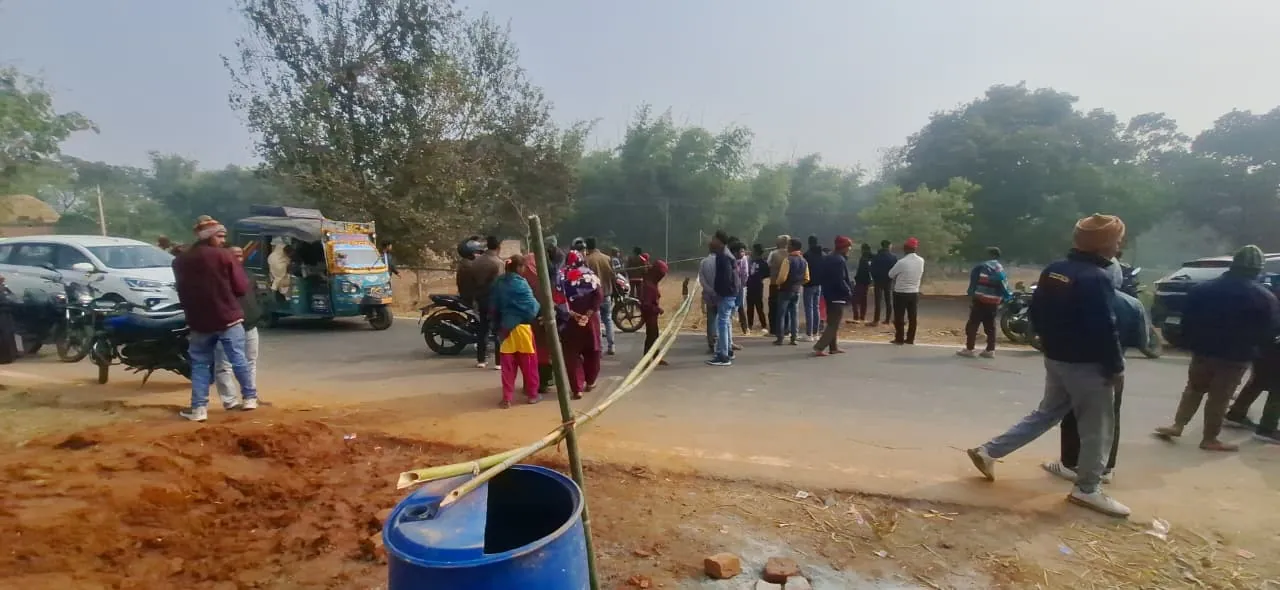 गिरिडीह में दर्दनाक सड़क हादसा, एक ने मारी टक्कर, दूसरे ने बगल से आकर रौंद डाला