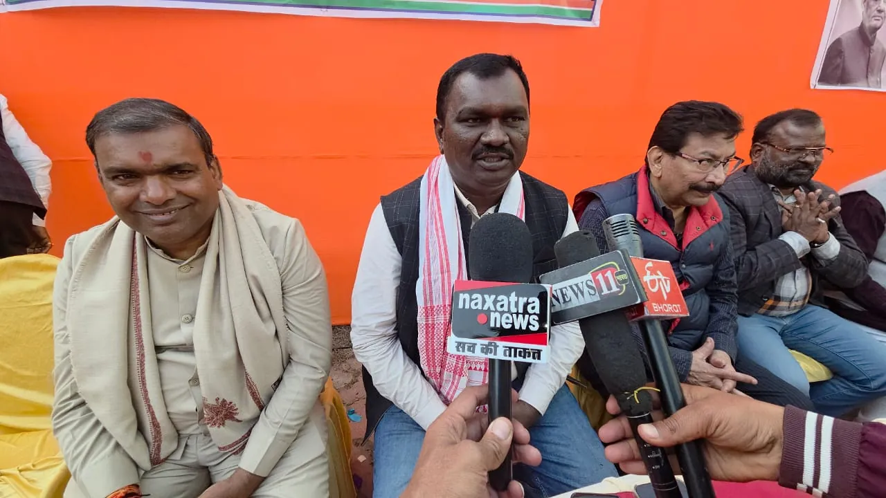 पूर्व नेता प्रतिपक्ष अमर बाउरी ने सरकार पर कसा तंज,  कहा बच्चों की तरह चला रहे हैं सरकार