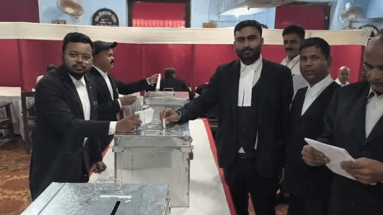 State Bar Council चुनाव को लेकर अधिवक्ताओं में उत्साह, गिरिडीह से चार उम्मीदवार